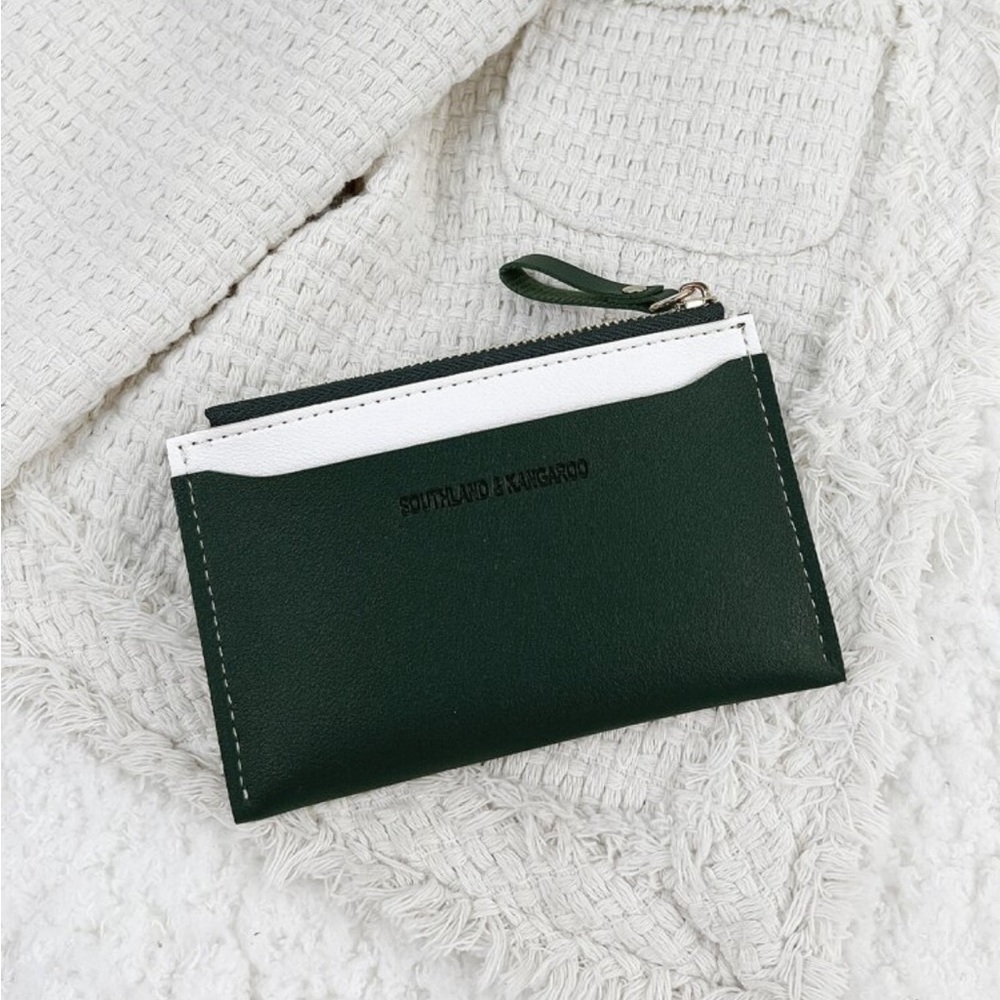 ⚠️Clearance💚New Cardholder Dark Two Tone Green Wallet - Picture 4 of 4